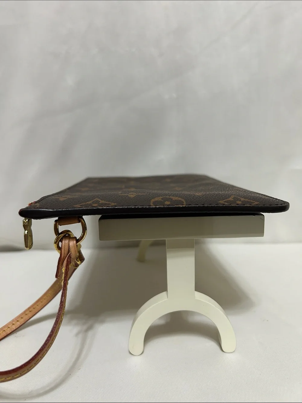 Louis Vuitton Monogram Canvas Neverfull Pochette